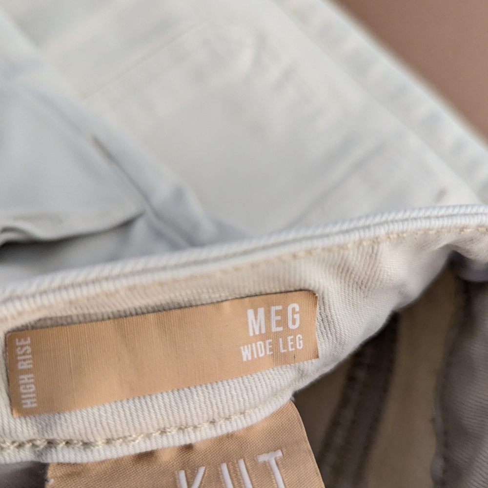 Meg Kut from the Kloth Ecru Wide Leg Jeans.  NWOT.